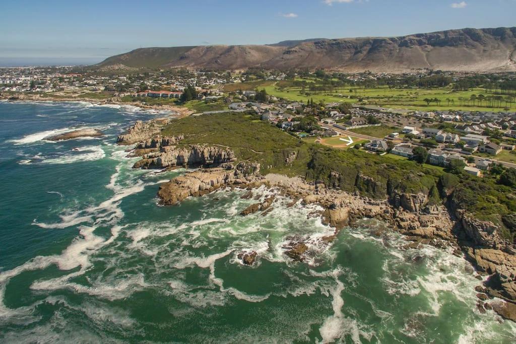 Wild Waters At Kraal Rock On The Cliffs In Hermanus Villa Екстериор снимка