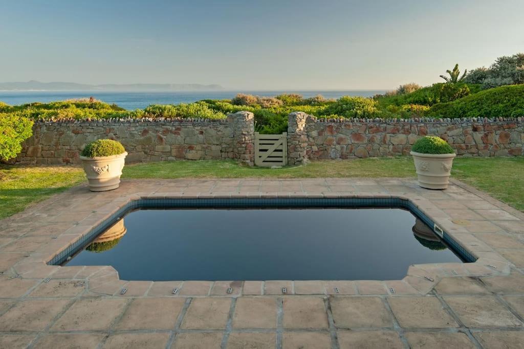 Wild Waters At Kraal Rock On The Cliffs In Hermanus Villa Екстериор снимка